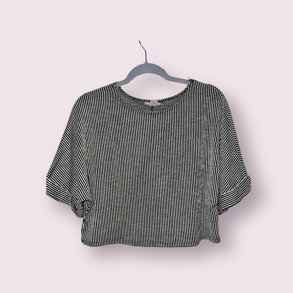 Black & White Striped Crop Top
